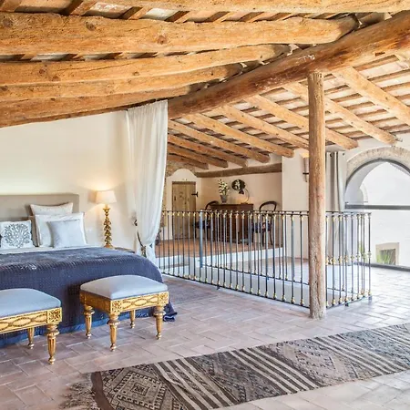 Masia Victoria Villa *