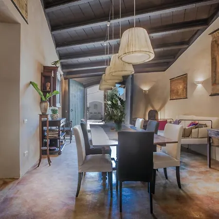 Masia Victoria Villa *